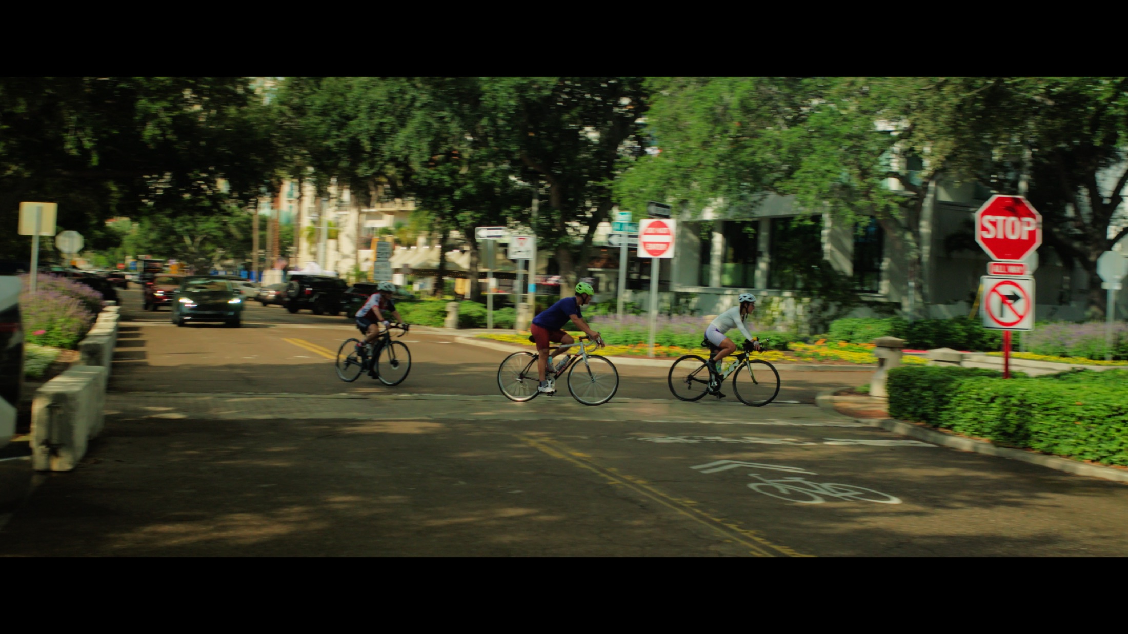 Riders continue through the city as part of In the Draft.